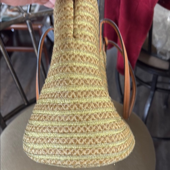 Eric Javits Tan Woven Bag - Picture 7 of 15